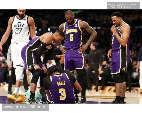 巴特勒重伤对勇士两年计划造成重大打击库里将专注享受比赛乐趣